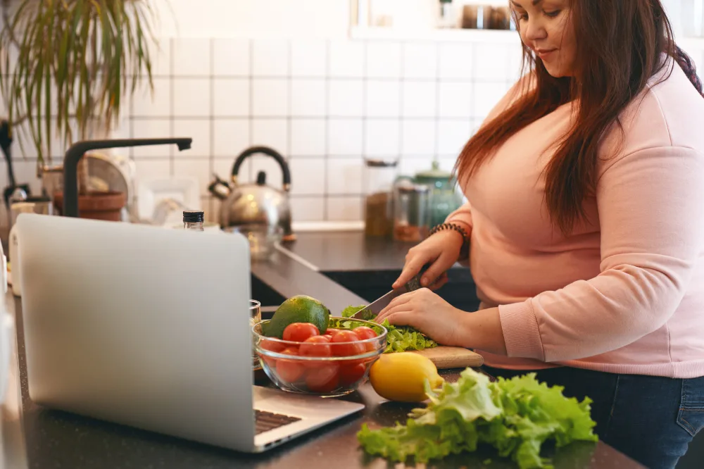 How a Healthy Diet Helps Manage Lipedema
